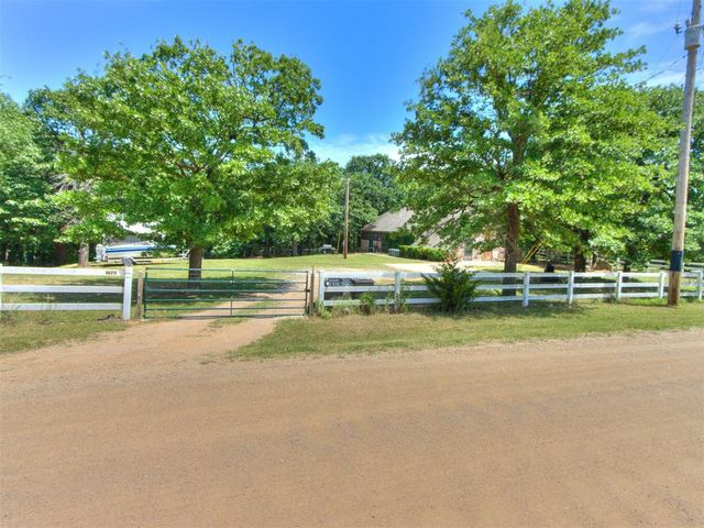 1075 Wildfire Drive, Norman, OK 73026