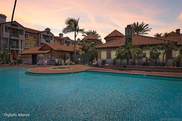 1950 Camino De La Reina 1319, San Diego, CA 92108