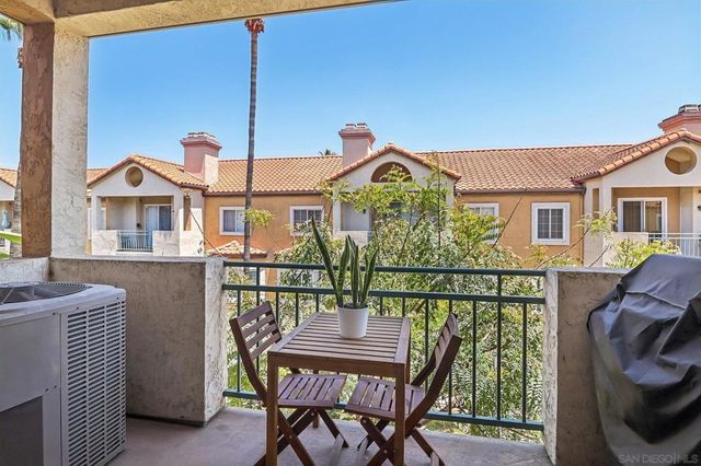 1950 Camino De La Reina 1319, San Diego, CA 92108