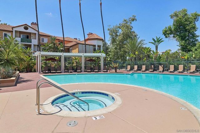 1950 Camino De La Reina 1319, San Diego, CA 92108