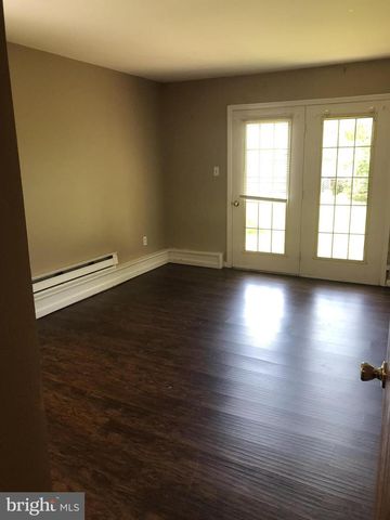 124 PICKWICK PL, Millersville, PA 17551