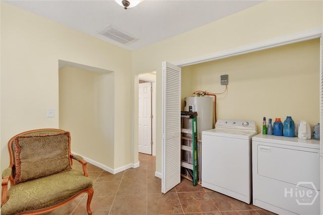 3207 Center Street, Thunderbolt, GA 31404