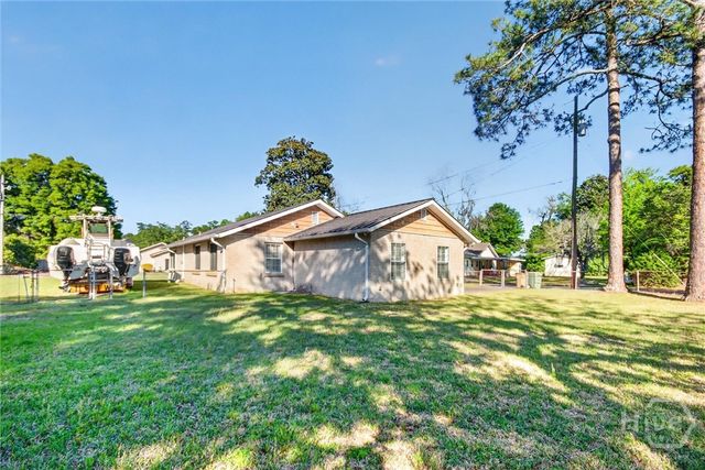 3207 Center Street, Thunderbolt, GA 31404