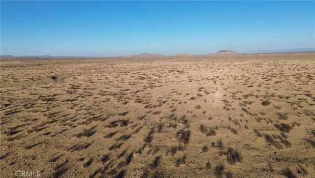 6 227th East, Palmdale, CA 93591