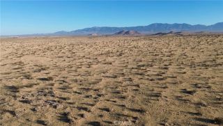 6 227th East, Palmdale, CA 93591