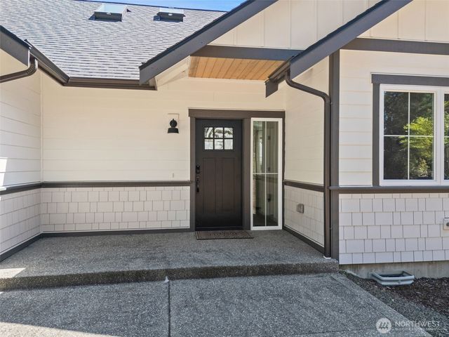 200 E Susan Lane, Union, WA 98592