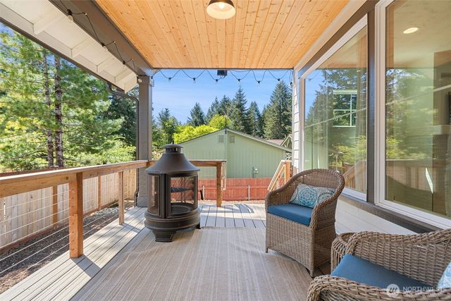 200 E Susan Lane, Union, WA 98592
