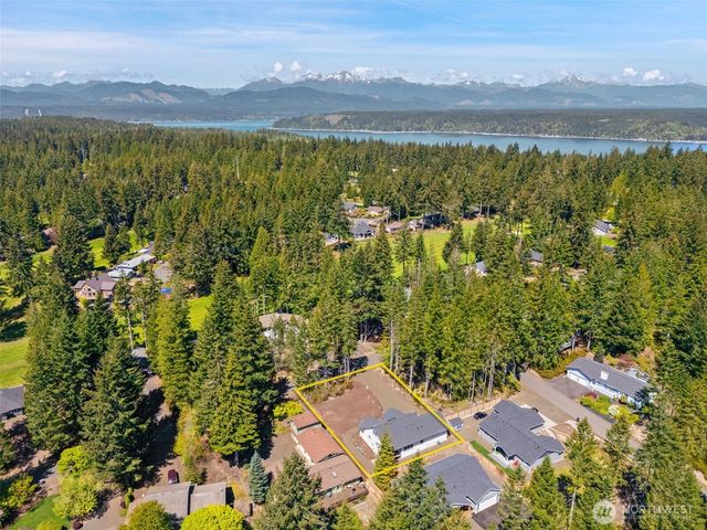 200 E Susan Lane, Union, WA 98592
