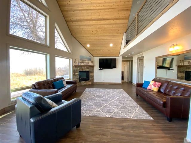 2500 N BEAR LAKE BLVD, Garden City, UT 84028