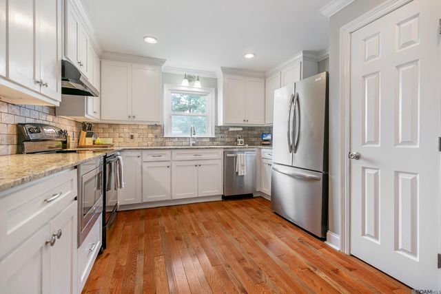 15394 Henderson Bayou Rd, Prairieville, LA 70769