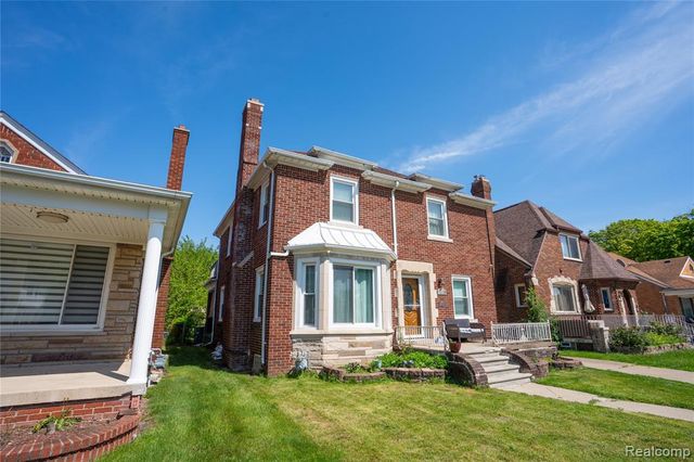7620 Middlepointe Street, Dearborn, MI 48126