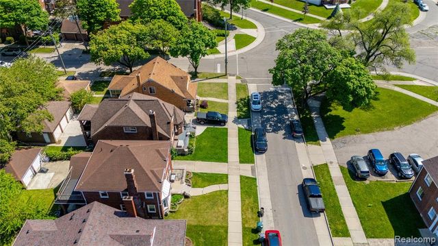 7620 Middlepointe Street, Dearborn, MI 48126
