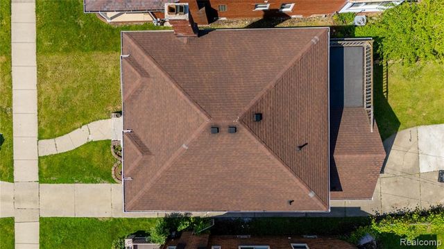 7620 Middlepointe Street, Dearborn, MI 48126