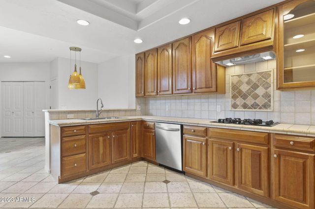20802 N Grayhawk Drive Unit 1002, Scottsdale, AZ 85255