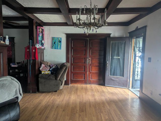 1245 S Main, Wichita, KS 67213