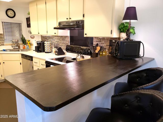 2753 N FAIRVIEW Drive, Flagstaff, AZ 86004