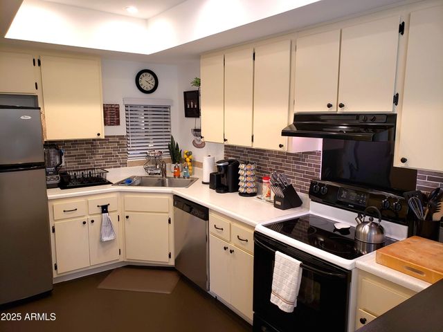 2753 N FAIRVIEW Drive, Flagstaff, AZ 86004