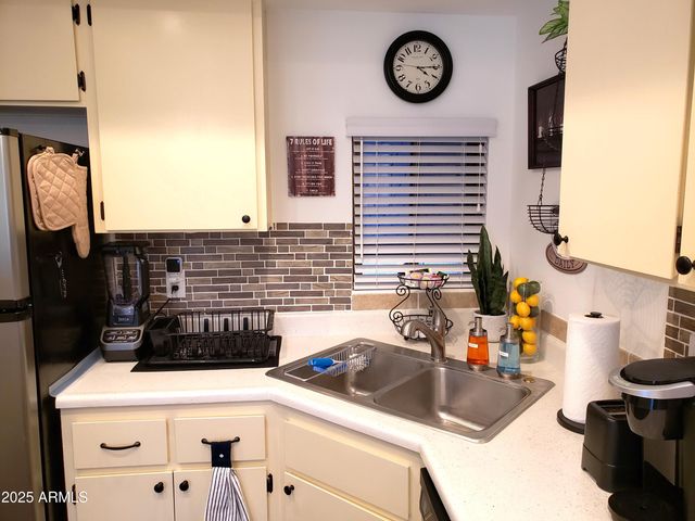 2753 N FAIRVIEW Drive, Flagstaff, AZ 86004