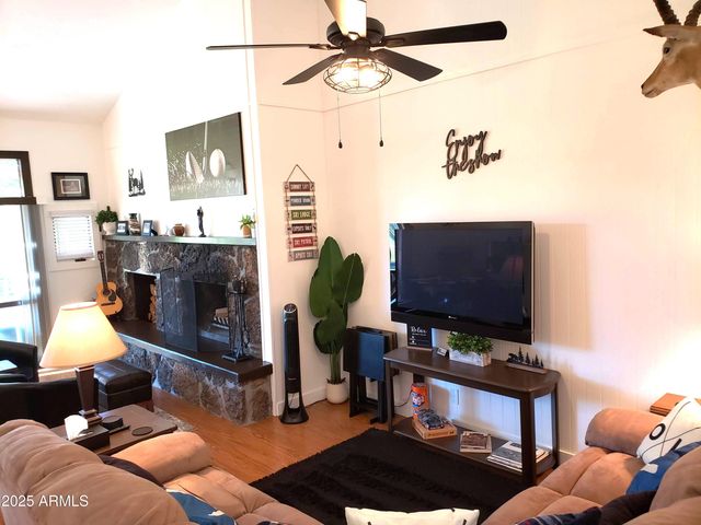 2753 N FAIRVIEW Drive, Flagstaff, AZ 86004