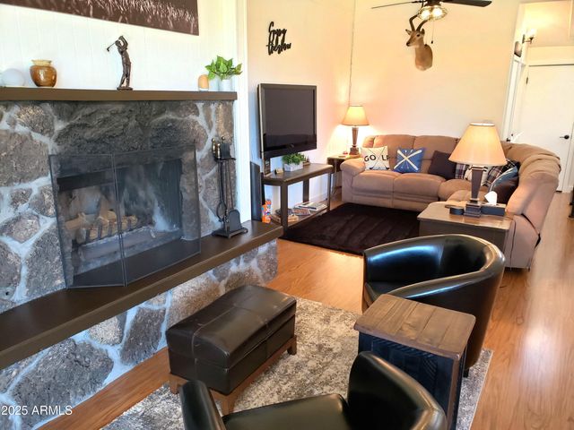 2753 N FAIRVIEW Drive, Flagstaff, AZ 86004