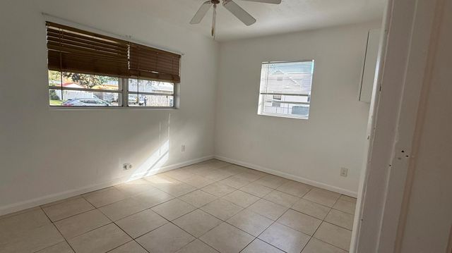 212 NW 8th Avenue, Delray Beach, FL 33444