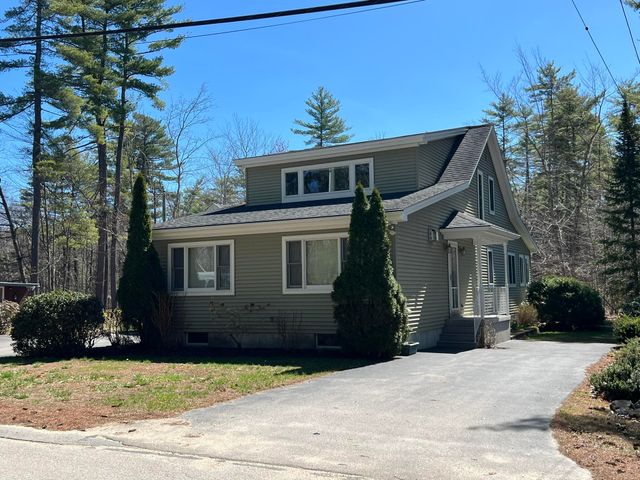 27 Saint James Avenue, Milton, NH 03851