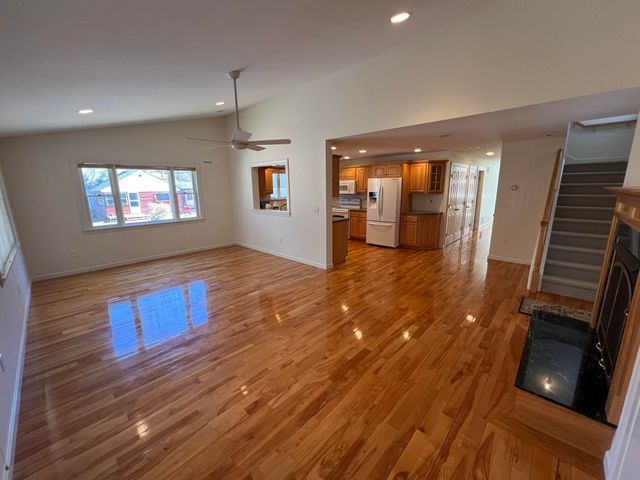 27 Saint James Avenue, Milton, NH 03851