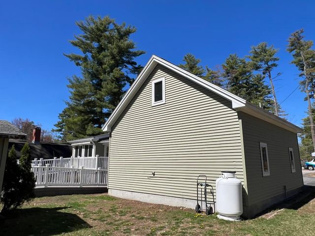 27 Saint James Avenue, Milton, NH 03851