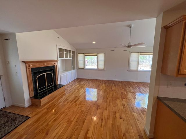 27 Saint James Avenue, Milton, NH 03851