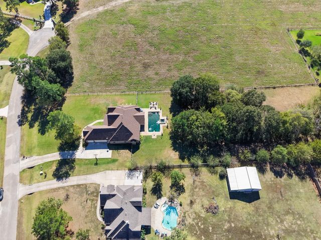 5112 E Settlers Bend, Montgomery, TX 77316