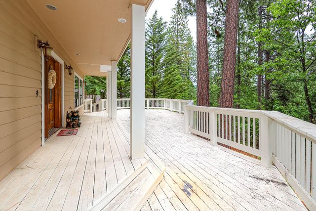 1870 Thunderbolt Trl, Arnold, CA 95223