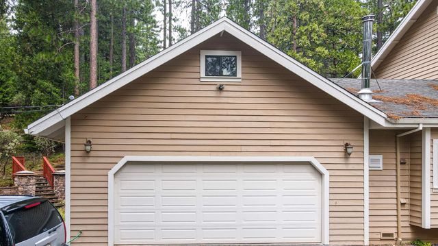 1870 Thunderbolt Trl, Arnold, CA 95223