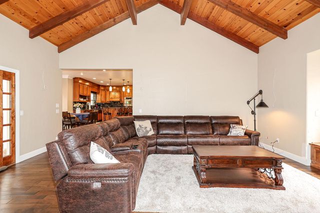 1870 Thunderbolt Trl, Arnold, CA 95223