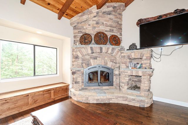 1870 Thunderbolt Trl, Arnold, CA 95223