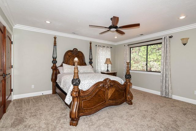 1870 Thunderbolt Trl, Arnold, CA 95223