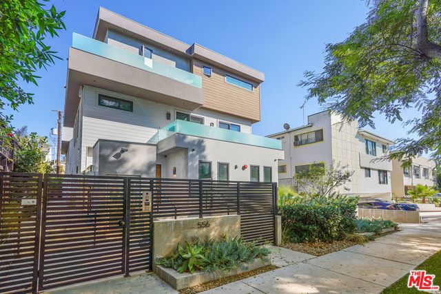 556 N Flores Street 2B, West Hollywood, CA 90048