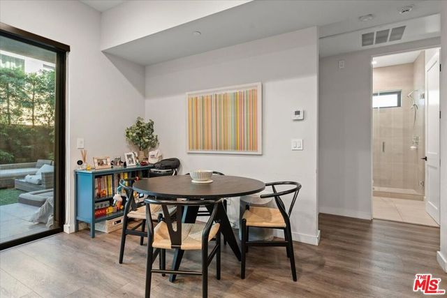 556 N Flores Street 2B, West Hollywood, CA 90048