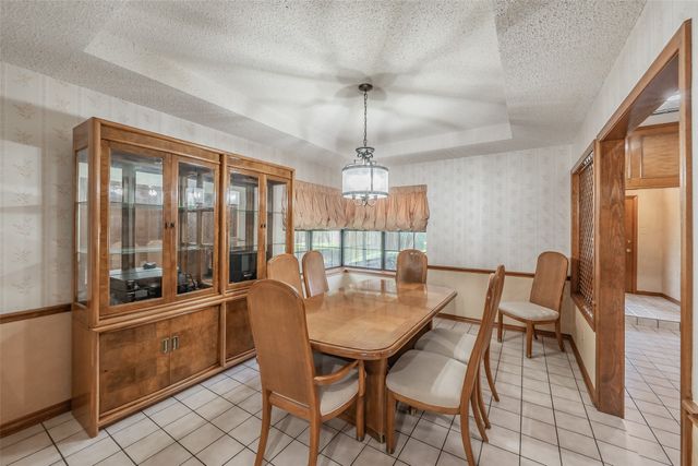 2520 Pecan Grove Court, Irving, TX 75060