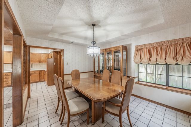 2520 Pecan Grove Court, Irving, TX 75060