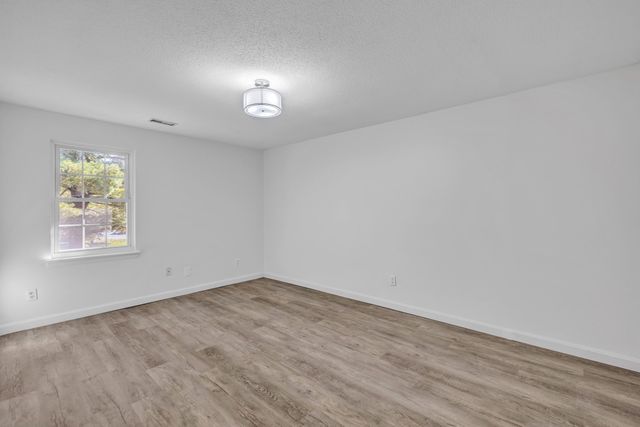 20 Brian Dr E, Stoughton, MA 02072