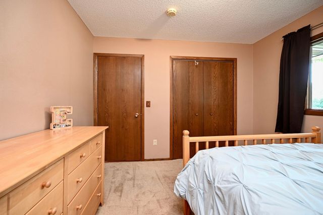 4120 Service Drive, Goodview, MN 55987