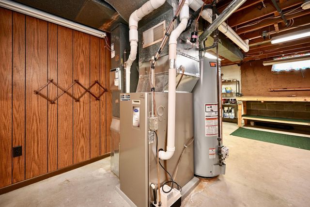 4120 Service Drive, Goodview, MN 55987