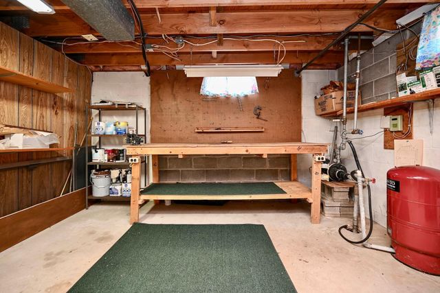 4120 Service Drive, Goodview, MN 55987