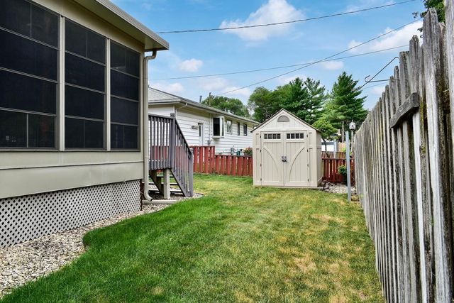 4120 Service Drive, Goodview, MN 55987