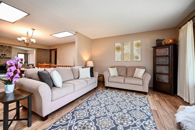 4120 Service Drive, Goodview, MN 55987