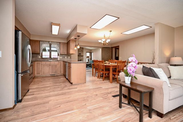 4120 Service Drive, Goodview, MN 55987