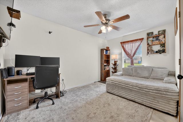724 Oak Park Drive, Azle, TX 76020