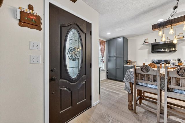 724 Oak Park Drive, Azle, TX 76020