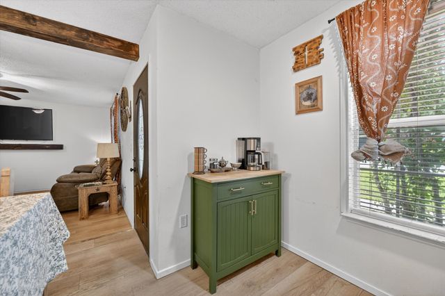 724 Oak Park Drive, Azle, TX 76020