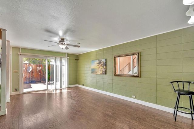 27505 Tampa Ave 15, Hayward, CA 94544
